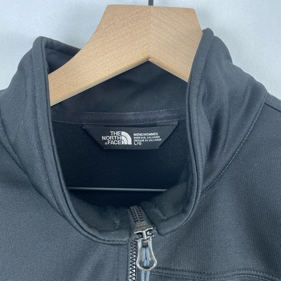 North Face quarter zip jacket - Picture 2 of 5